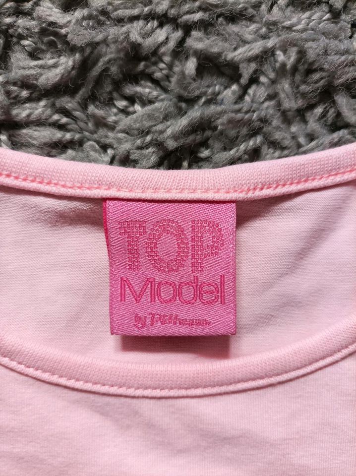 Top Model Kleid rosa Gr 152 158 in Duisburg