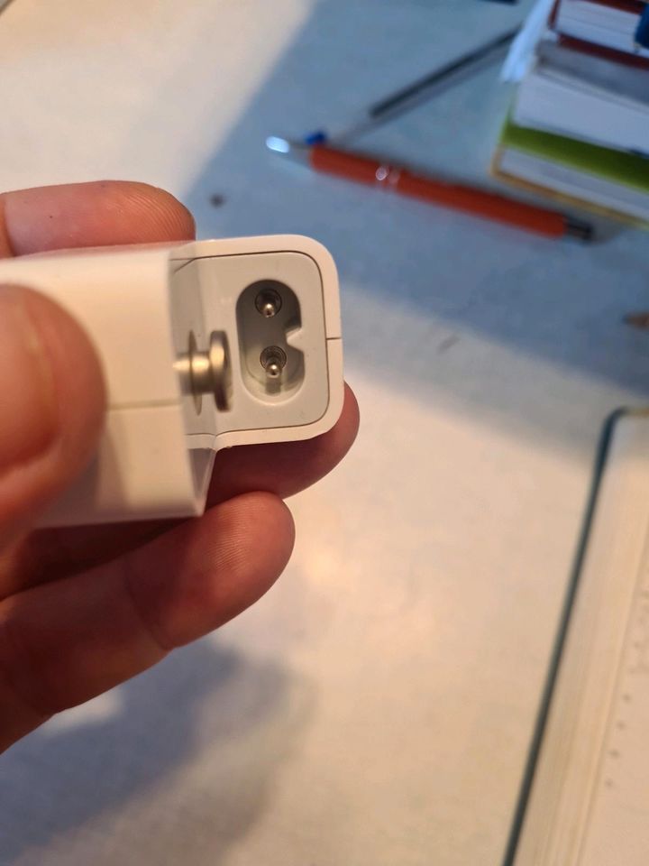 Apple Adapter Einzelteile, defekt in München