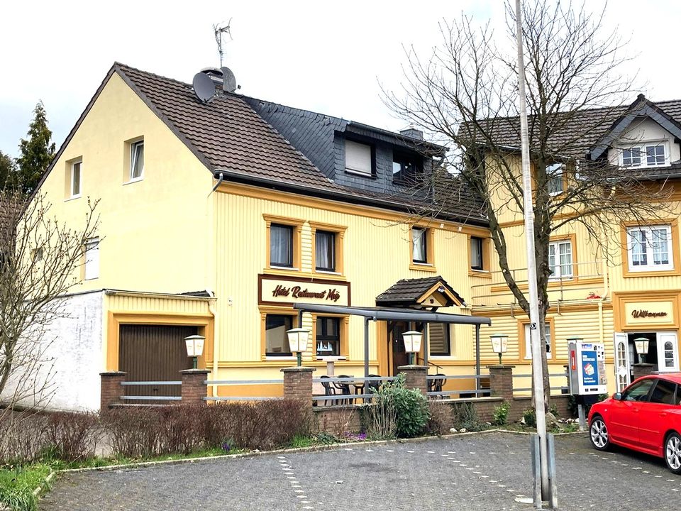 Hotel mit Gaststätte und viel Potenzial in idyllischer Lage! in Lindlar