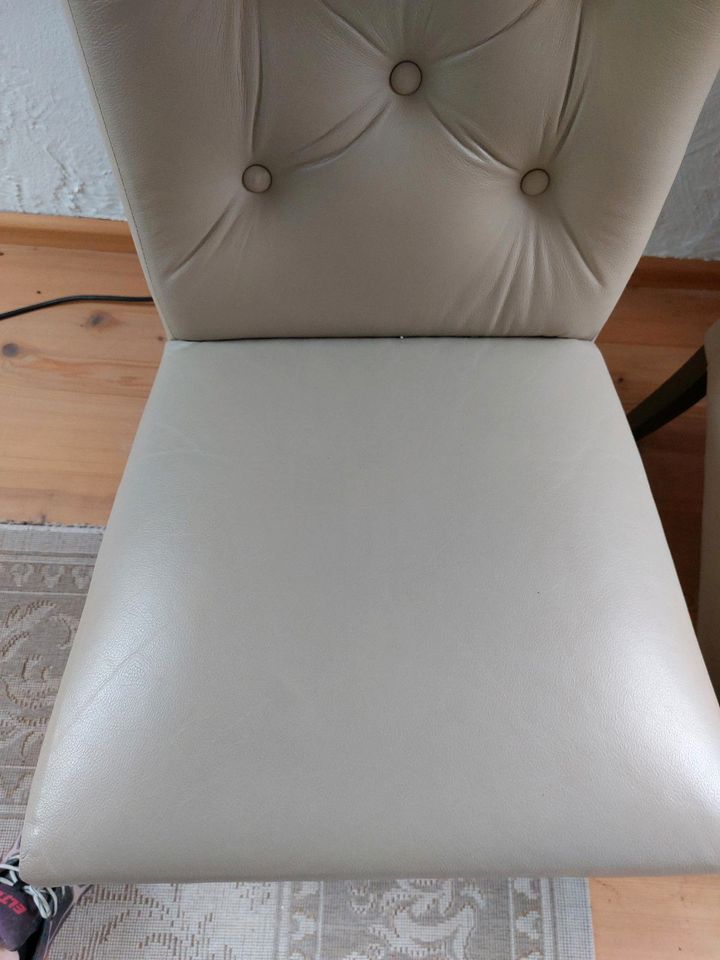 5 Hochwertige Stühle mit Echtleder neuwertig in Himmelkron