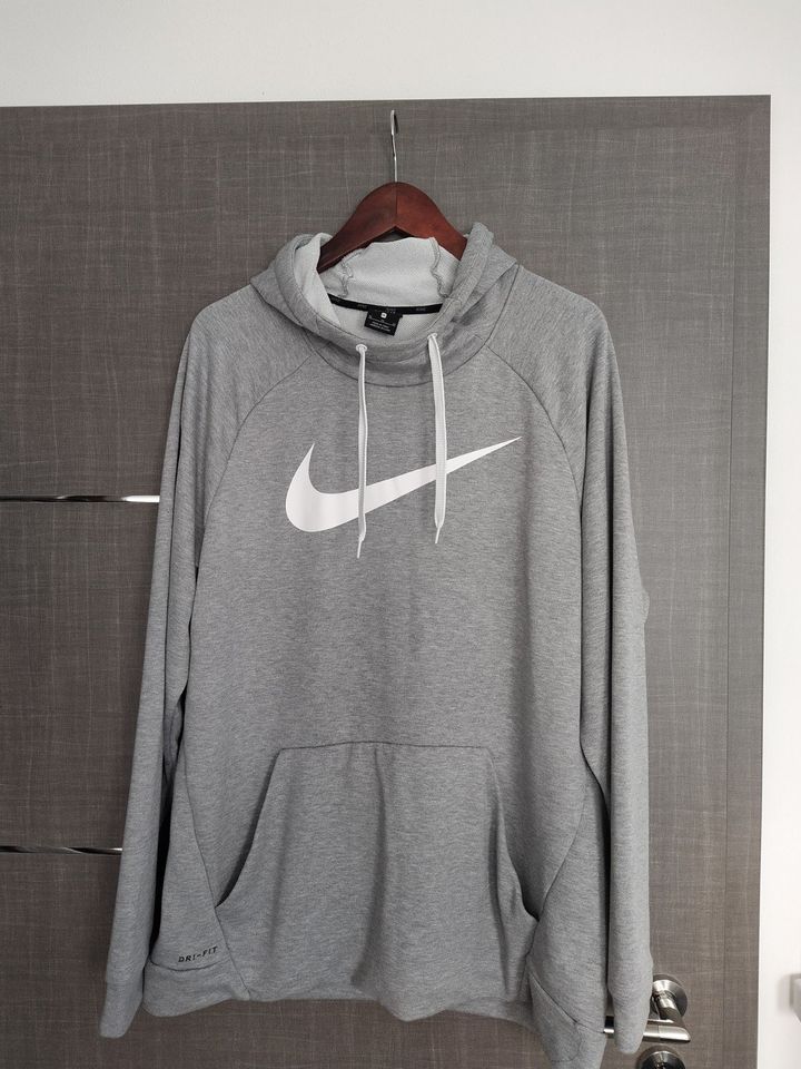 Gr.XL Sweatshirt Hoddie Nike Kaputzenpullover Herren Kapuze Grau in Crailsheim