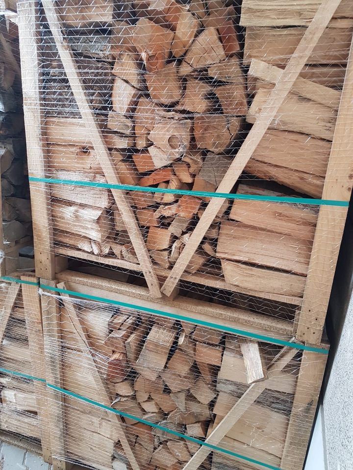 Brennholz Buche in der Holzbox 33cm in Kirchheimbolanden