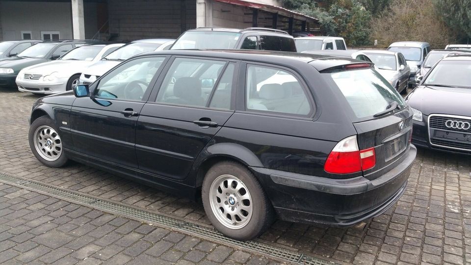 BMW 318i touring Klimatronic Zv. El.Fh KEIN TÜV in Randersacker