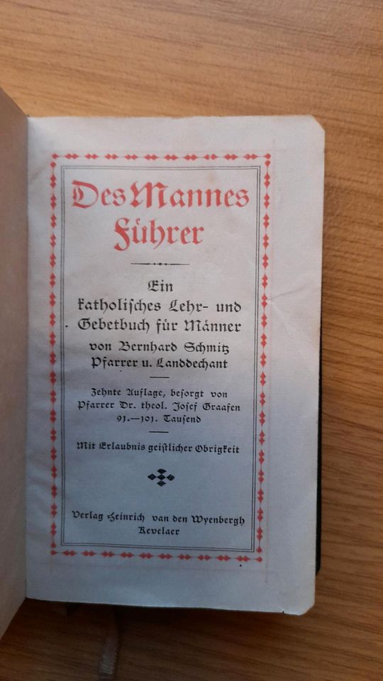 Gebetbuch  "Des Mannes Führer" von 1935 ,    11x7 cm,  400 Seiten in Vohburg an der Donau