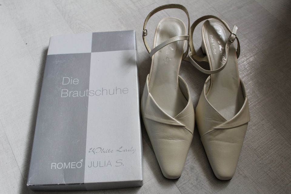 Damenschuhe White Lady in Münster