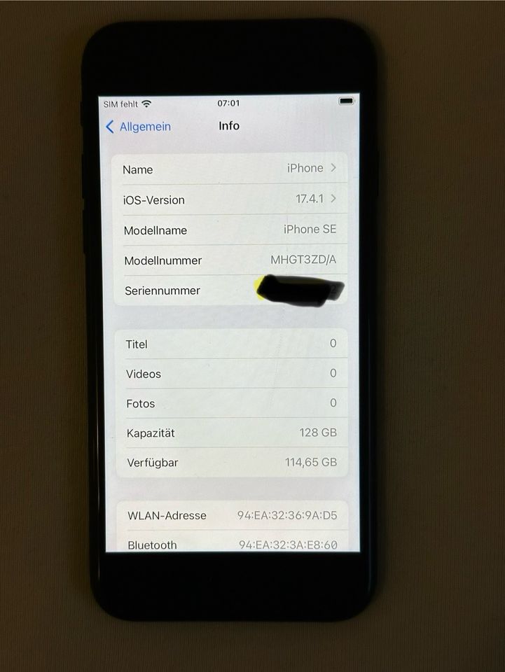 iPhone SE 2nd gen 2020 128 batterie 89% in Saarbrücken