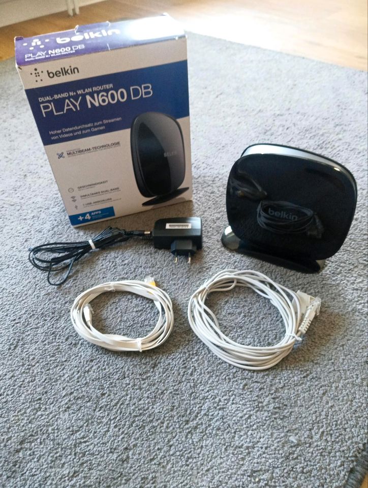 Belkin DUAL-Band + WLAN Router  PLAY N600 DB in Tinningstedt