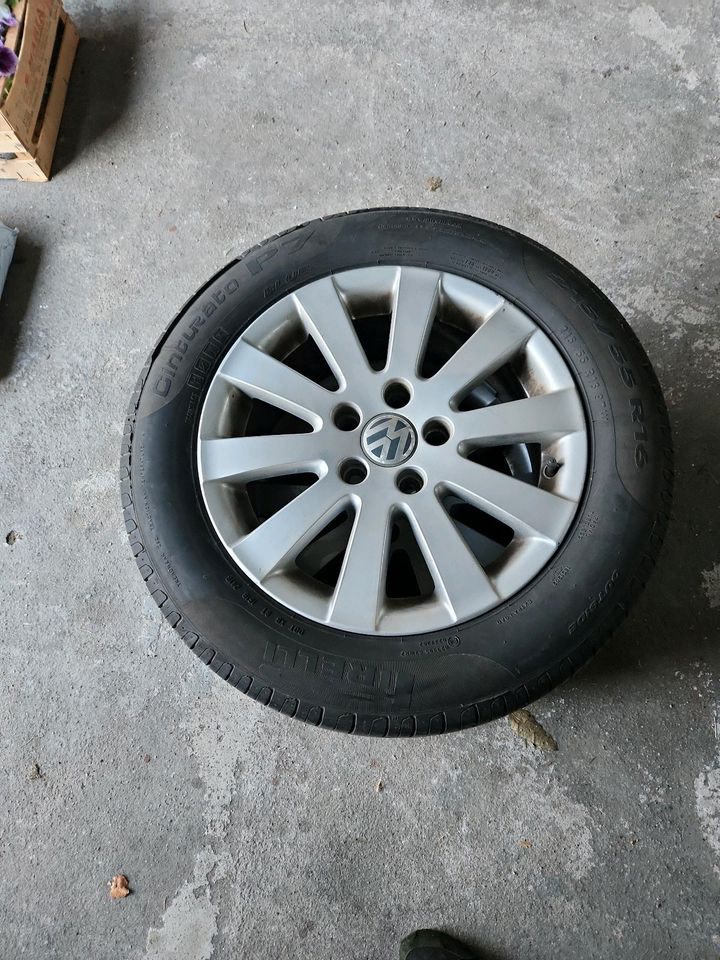 2x VW Sommerreifen Pirelli 215 55 R16 in Oststeinbek