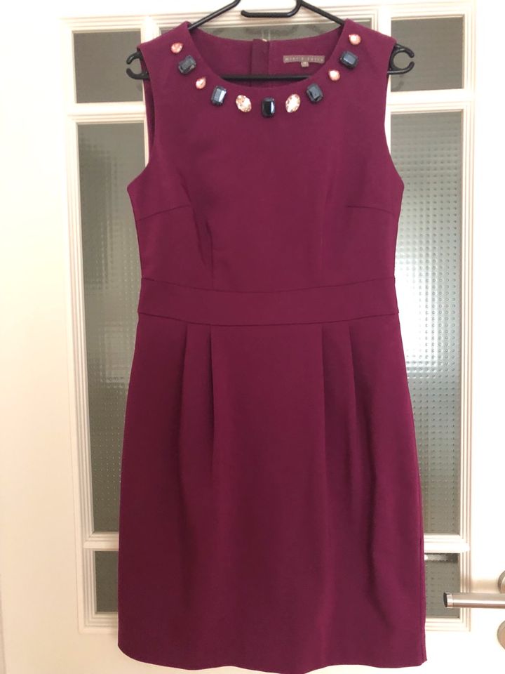 Festliche Kleid in gr. 38 von Mini&Berry in Tornesch