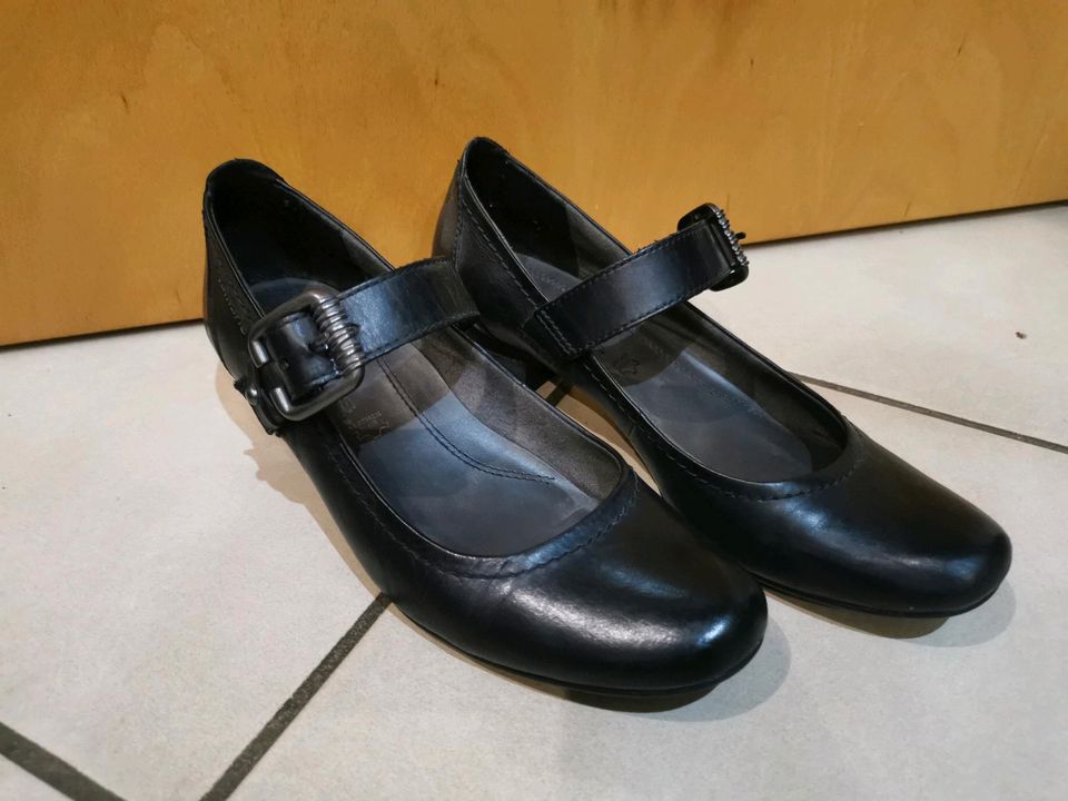 2x Damenschuhe Tamaris *39 in Völklingen