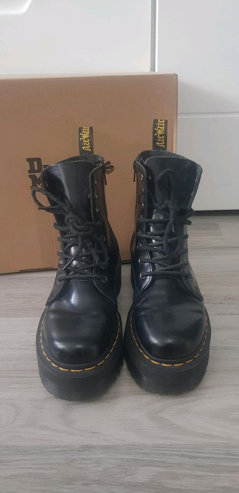 Dr. Martens jadon in Hückelhoven