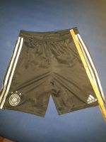 Sporthose kurz Adidas gr. 158/164 Baden-Württemberg - Rutesheim   Vorschau