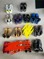 2 Wu wear Nike clarks original sneaker sammlung 41 Boots insta Baden-Württemberg - Sindelfingen Vorschau