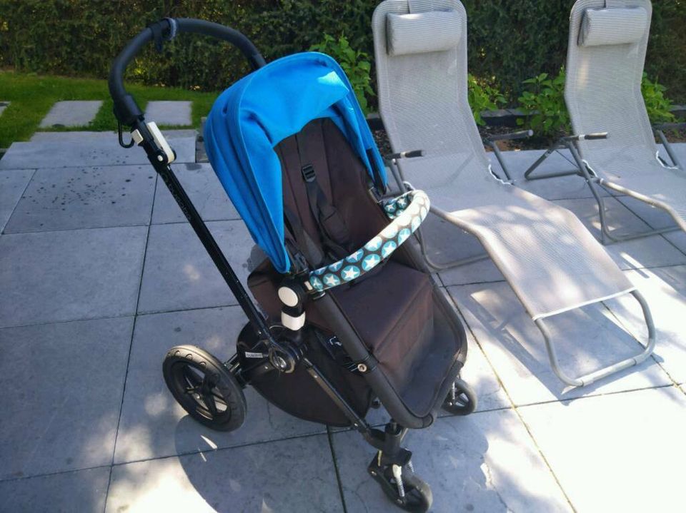 Kinderwagen Bugaboo Cameleon mit viel Zubehör in Aachen