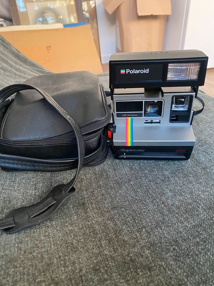 Polaroid Kamera 635 Supercolor in Berlin