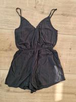 Divided by H&M Romper Jumpsuit schwarz Gr. 36 Niedersachsen - Stuhr Vorschau