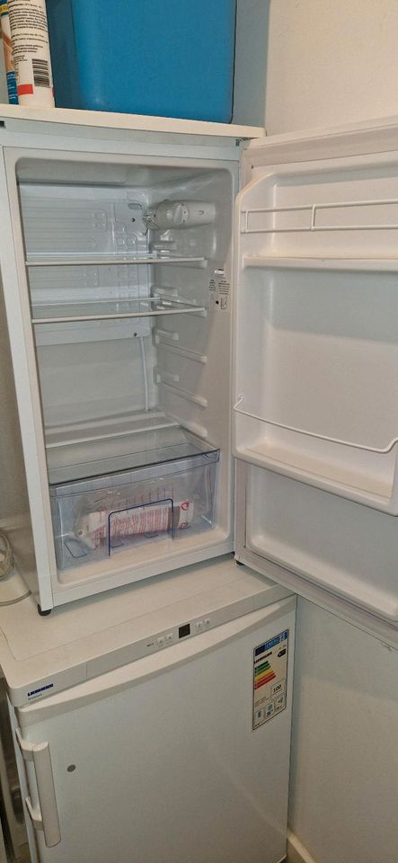 Exquisit Kühlschrank 9 Monate alt in Uetersen