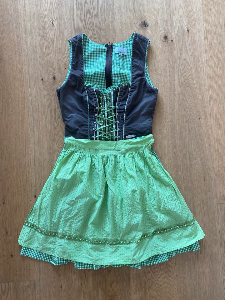 Dirndl Grün/Braun in Hirschaid