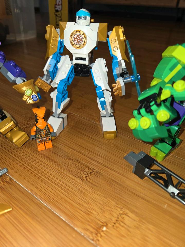spielzeug Lego hulk,ninjago tanos als set oder einzeln in Pfullendorf