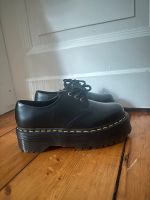 Dr. Martens Glattleder Oxford Schuhe Düsseldorf - Friedrichstadt Vorschau