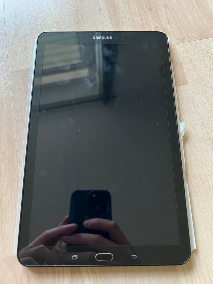 Samsung Galaxy Tab E in Werneuchen