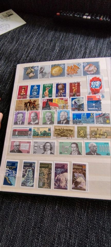 Briefmarken - BRD, DDR, China ua. in Neustrelitz