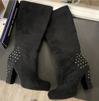 39 Stiefel Stiefelette schwarz samt Nieten Absatz Schleswig-Holstein - Kiel Vorschau