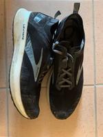Laufschuhe Brooks Levitate 4 Bayern - Rückholz Vorschau