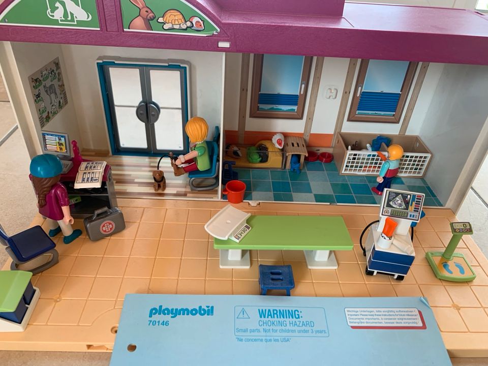 Playmobil Mitnehmen-Tierklinik 70146 (Tierarztpraxis) in Neckartenzlingen