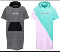 ungetragenes neues 2er Pack Surfponcho - Poncho Umziehhilfe Mecklenburg-Vorpommern - Wismar Vorschau