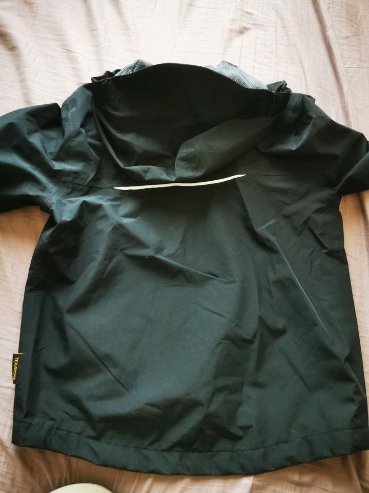 Neu. Jack Wolfskin Kinder Jacke Gr.128 in München