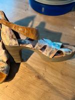 Think Schuhe, Pumps 38-38,5 Kr. Altötting - Neuötting Vorschau