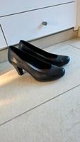 Schwarze Pumps für Damen von Tamaris Gr 40 Leder Wuppertal - Vohwinkel Vorschau