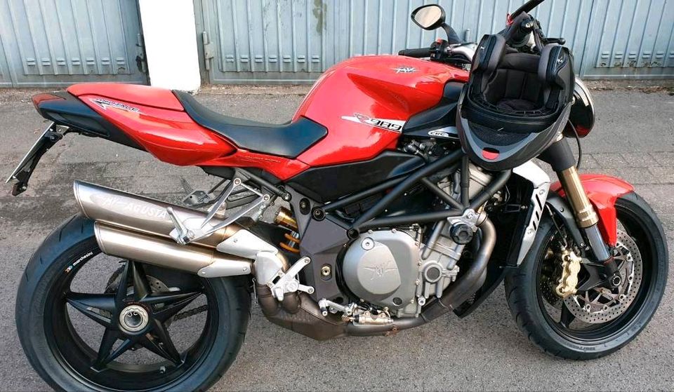 MV Agusta Brutale 989 in Erkelenz