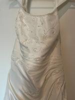 Neckholder Brautkleid Hochzeitskleid Größe 44 Hessen - Riedstadt Vorschau
