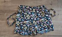 Größe M, VERO MODA - Sommershorts, floral, bunt, Damen Hessen - Taunusstein Vorschau