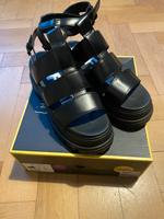 Schwarze Plateau Sandalen Buffalo, vegan, neu, Größe 42 Hessen - Wiesbaden Vorschau