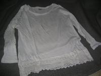 Langarmshirt mit Spitze Gina Benotti Gr. 40/42  weiß Niedersachsen - Schellerten Vorschau