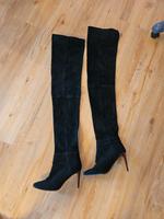 Balmain für H&M Overknees in schwarzem Wildleder Größe 38 Bayern - Schwarzenbruck Vorschau