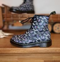 Dr. Martens, 1460 Floral, Clemency, Größe 38, Gebraucht Berlin - Neukölln Vorschau