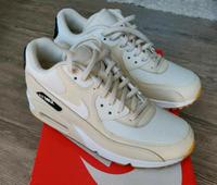 Nike Air Max 90 Neu! Schuhe / Sneaker Rheinland-Pfalz - Bad Marienberg Vorschau