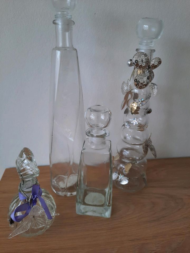 Dekorative Glasflaschen in Köln