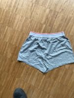 Tommy Hilfiger short Grau Grösse M wie neu. Aachen - Aachen-Soers Vorschau