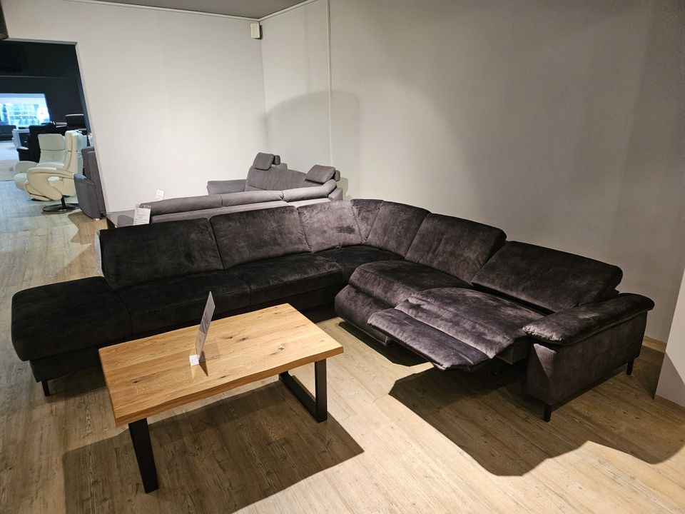 NEU Couch Wohnlandschaft 2x Motor Relaxsitz Staukasten Relaxecke in Bocholt