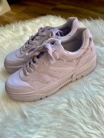 Schuhe Sneaker Flieder Plateau Bershka 39 Bayern - Speichersdorf Vorschau