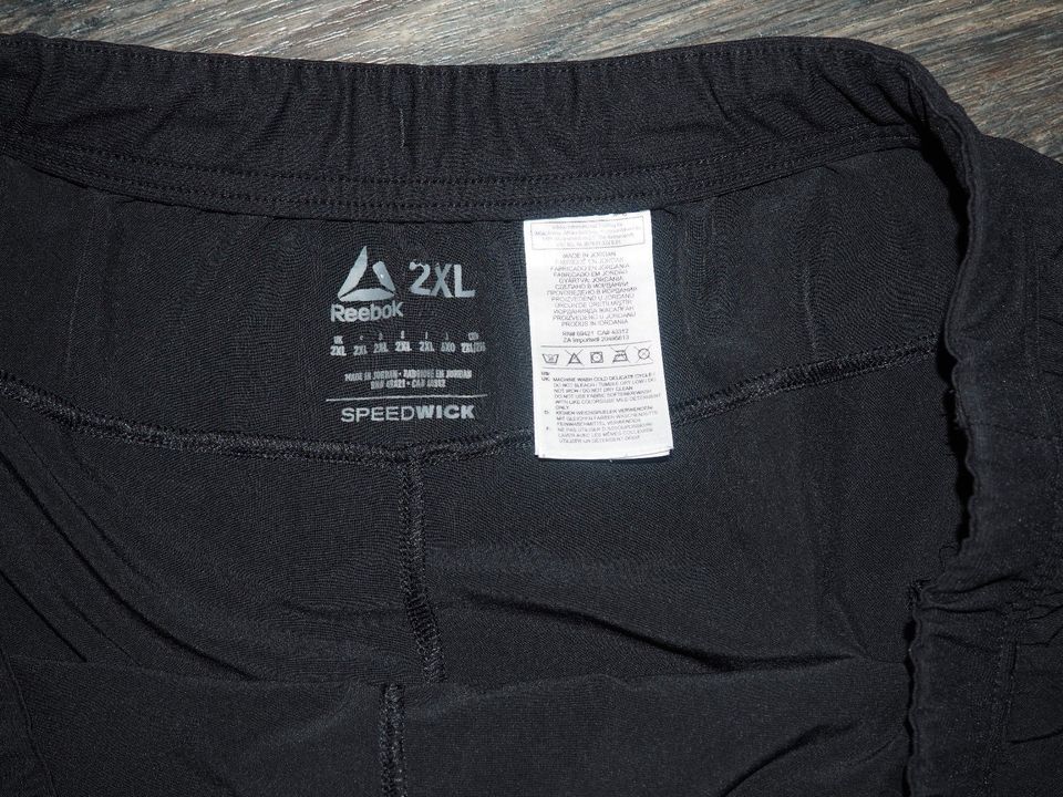 Herren  Shorts  Badehose  Gr XXL  REEBOK in Buchen (Odenwald)