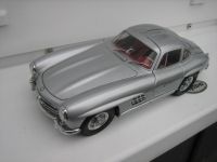 1:18  Mercedes Benz 300 SL Flügeltürer--Kyosho Modellauto Nordrhein-Westfalen - Meckenheim Vorschau