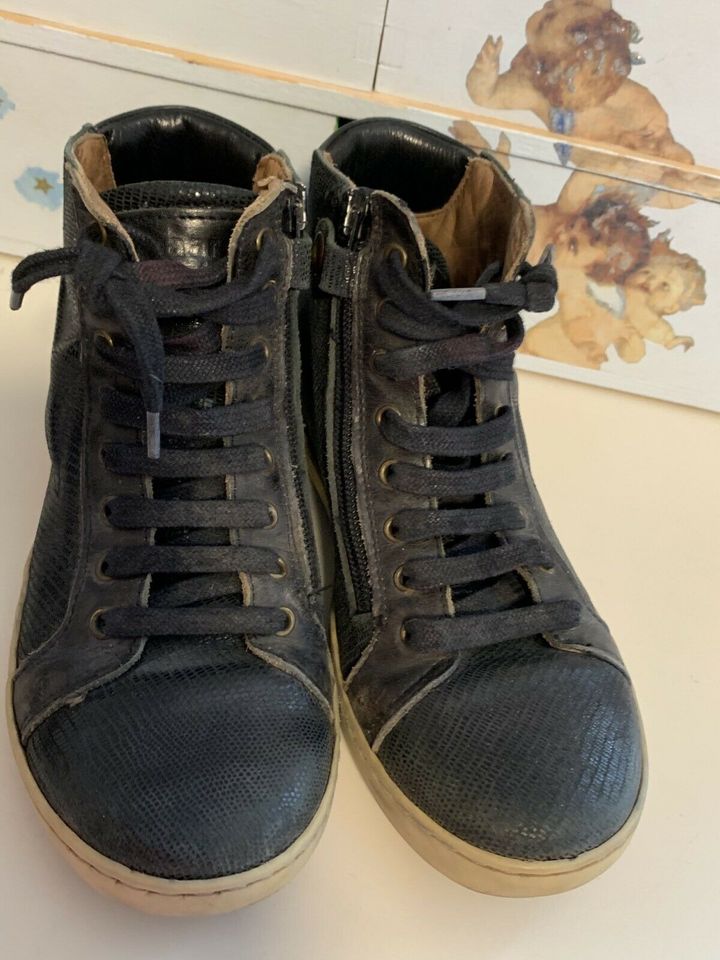 Bisgaard hohe Sneaker blaues Leder Stern 32 LILI32 in Mörlenbach