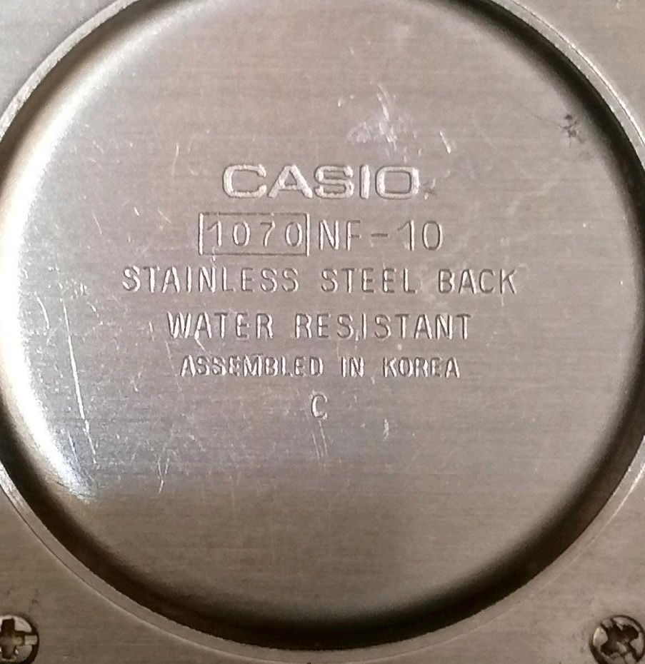 Casio NF-10  1070 vintage armbanduhr vintage 80er jahre in Berlin