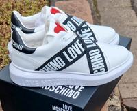 Love Moschino Sneaker Gr 40 neu mit Karton Saarland - Dillingen (Saar) Vorschau